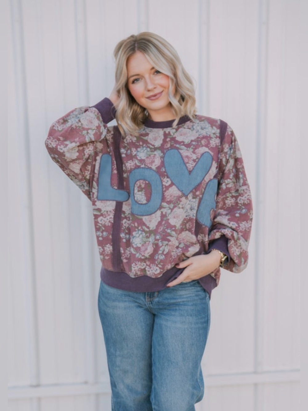 Floral Heart Patch Pullover Sweatshirt - Mauve